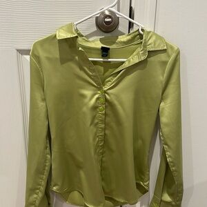 Extra small (xs) formal top from target. Worn once and in verh good conditions.